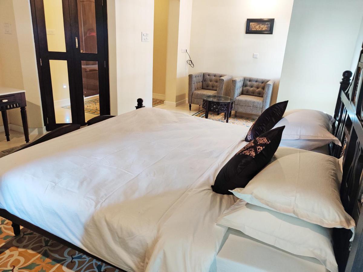 The Foothills - A Boutique Resort *